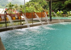 金崙溫泉純泡湯推薦8.丹堤溫泉會館