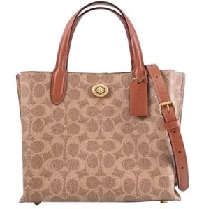 菲律賓必買包包4. Coach 輕奢經典包