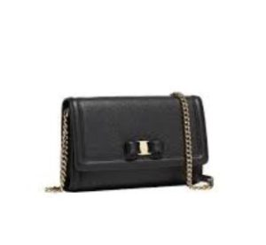 捷克必買名牌包10. Salvatore Ferragamo Vara Bow